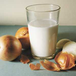 Инжир эффективен в сочетании с молоком, благодаря потогонным и жаро понижающим свойствам