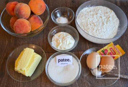 Пирог с персиками: рецепт нежнейшего десерта